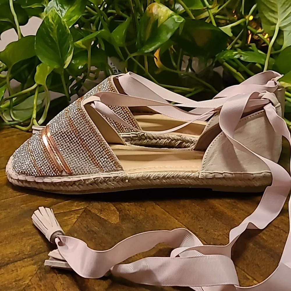 Shoe Dazzle Blaire espadrilles